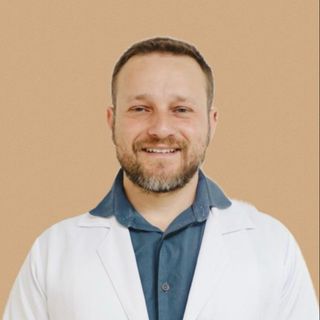 Ampliar imagem: William Fernando Nicolau  Barcelos, Pediatra Aracaju