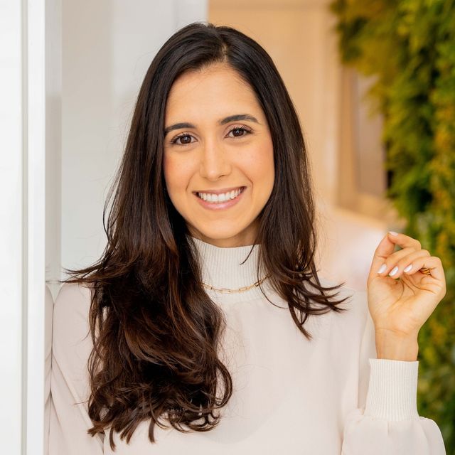 Laís Pedroni Cutini de Alvarenga ., Endocrinologista Vitória