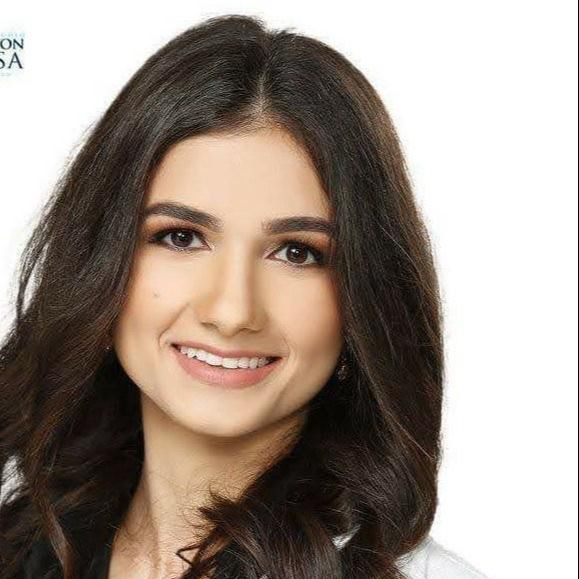 Thalita Carnauba Terra, Oftalmologista São Paulo