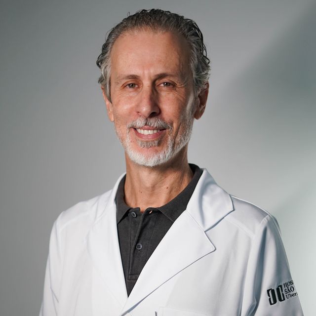 Celso Pintinha ., Ortopedista - Traumatologista Uberaba