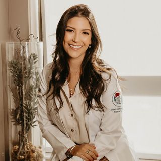 Larissa Veiga Raña, Gastroenterologista Belo Horizonte