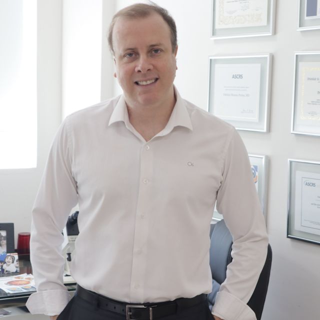 Fabricio Perino, Oftalmologista Santos