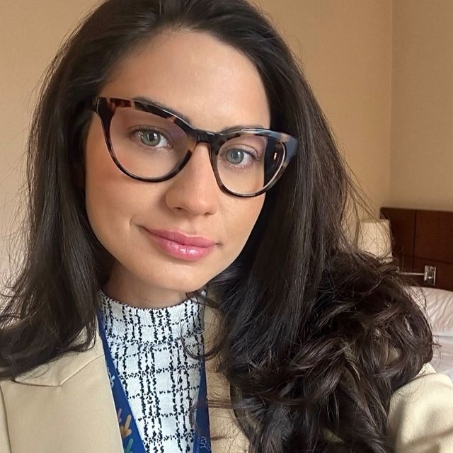 Ana Paula Tomazelli, Endocrinologista Rio de Janeiro