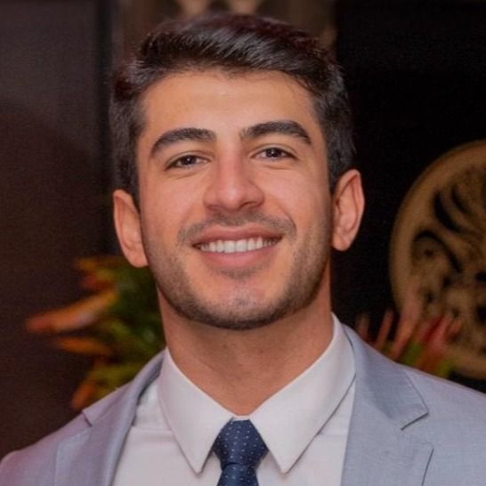 Dr. Henrique  Marcolino, Médico clínico geral Tubarão