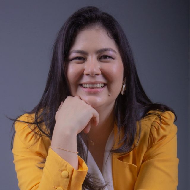 Nara Gravina Ogata, Oftalmologista São Paulo