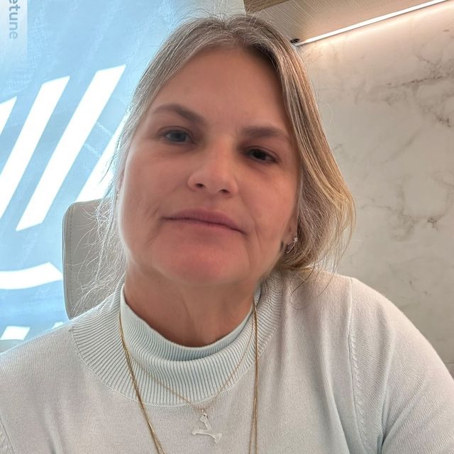 Yara Fernandes Zanandrea ., Ginecologista Vitória