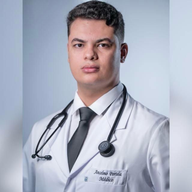 Ancelmo Portela de Araújo Segundo, Médico clínico geral Apucarana