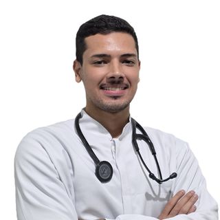 Ampliar imagem: Matheus Chagas Lima, Médico clínico geral Salvador