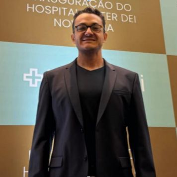 Henrique Araujo De Paula Santos, Cirurgião geral Belo Horizonte