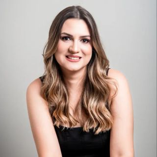 Thaís  Fernandes de Araújo Kuhn , Cardiologista Presidente Prudente