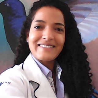 Ampliar imagem: Alice Oliveira, Neurologista Salvador