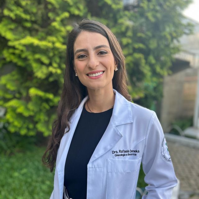Rafaela Deneka Ziliotto, Ginecologista Curitiba