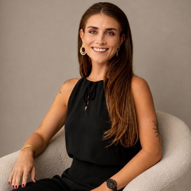 Eduarda Ampessan, Ginecologista Araucária