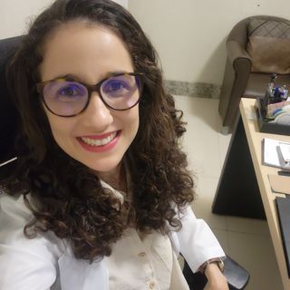 Ampliar imagem: Thayane Sobral Cardoso, Psiquiatra Aracaju