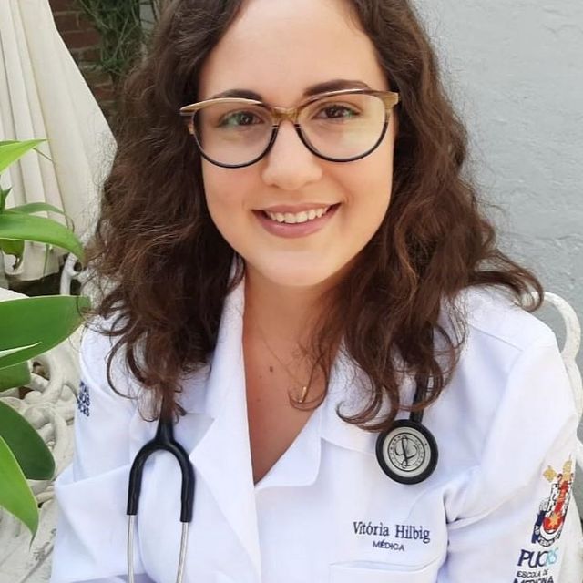 Vitória Hilbig, Nefrologista Canoas