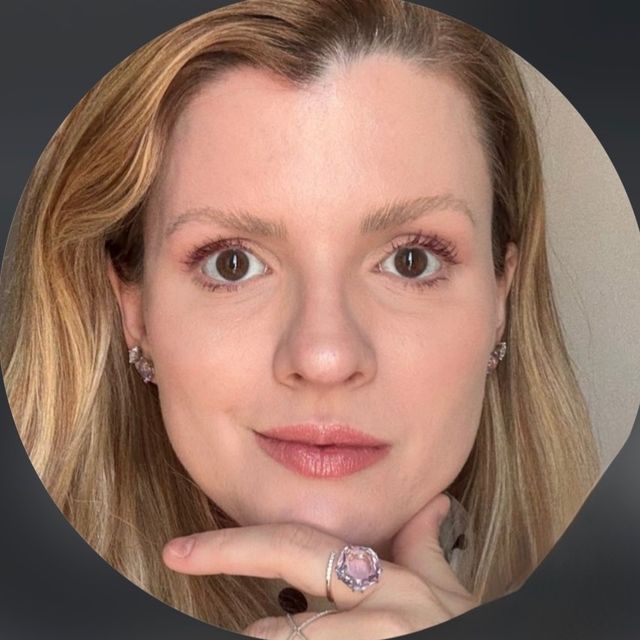 Lillian Abreu, Oftalmologista Barueri