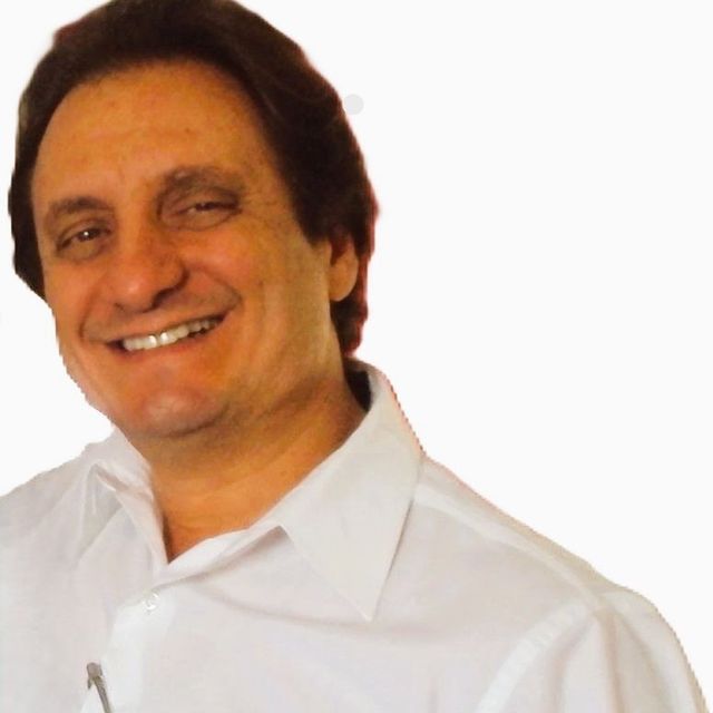 Wanderley Najjar, Dentista São Paulo