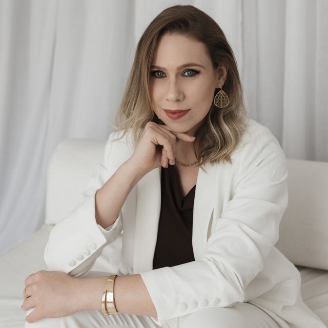Natielly Emily Lebelein Paloski, Médico clínico geral Curitiba