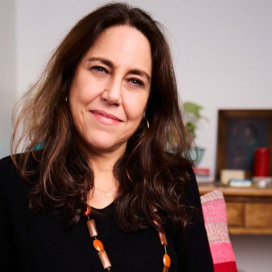 Mariela Carmona, Psicólogo Santiago