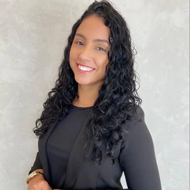 Mayara F. da Silva, Terapeuta complementar Brasília