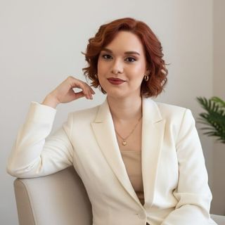 Dra. Leidiaine Neris Arêdes