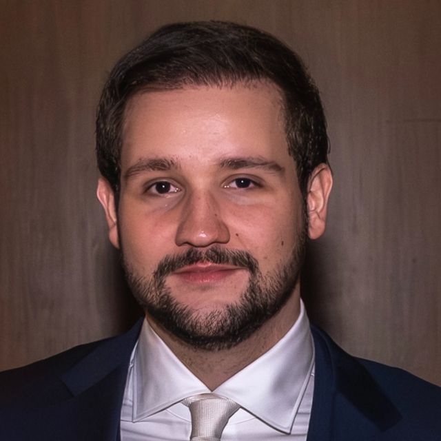 Fabio Stucchi Devito Filho, Ortopedista - Traumatologista São José do Rio Preto