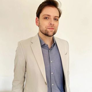 Dr. Vinicius Ferreira Lacerda Santos