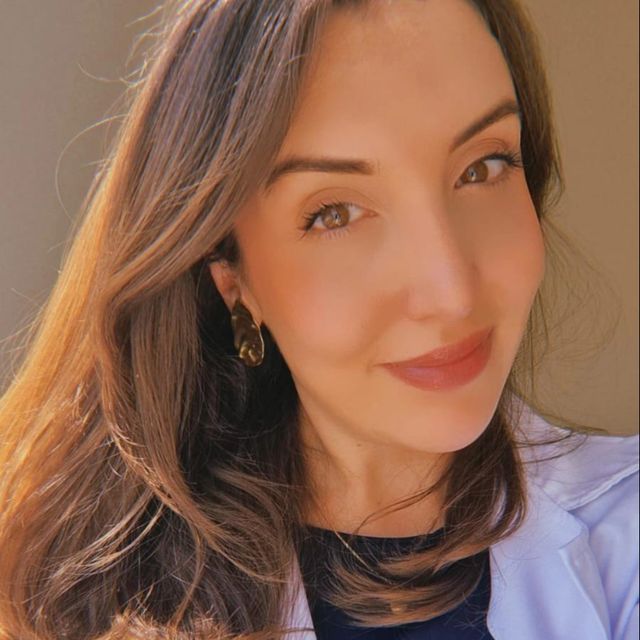 Giuliana Mello de Quadros, Psiquiatra Curitiba