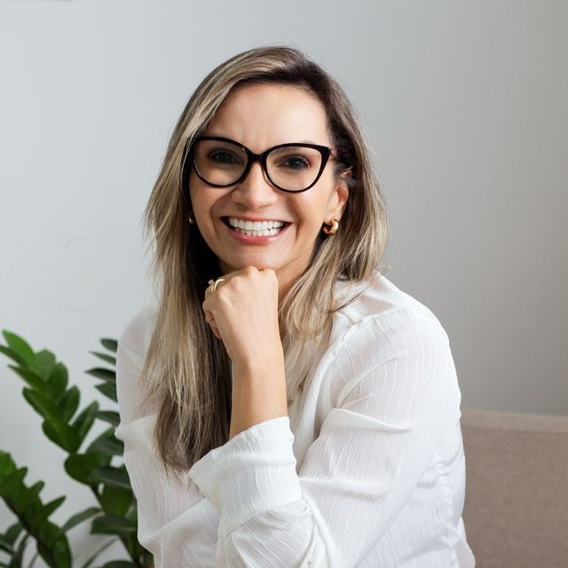 Flávia Leitão, Psicólogo Brasília