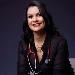 Renata  Moulin, Médico clínico geral Cachoeiro de Itapemirim