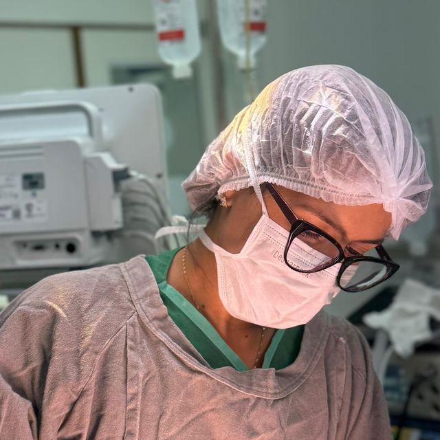 Thainá Zuccolotto, Cirurgião buco-maxilo-facial São José dos Campos