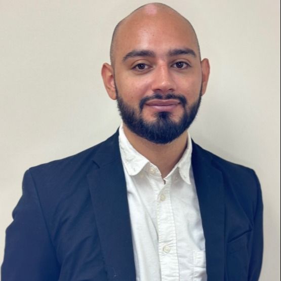 Nicolás Fernández Toro, Médico general Las Condes