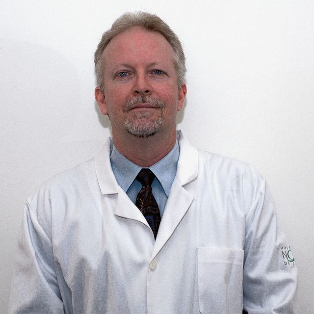 Gilberto Mariano Azzi, Neurologista São Paulo