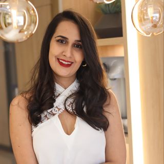 Dra. Kamila Cristina