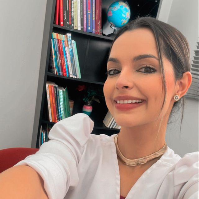 Camila Sanchez, Psicólogo Maringá