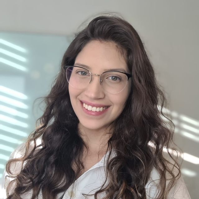 Amanda  Soares de Lima, Terapeuta complementar Curitiba