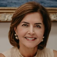 Dra. Regina Maura Zetone Grespan