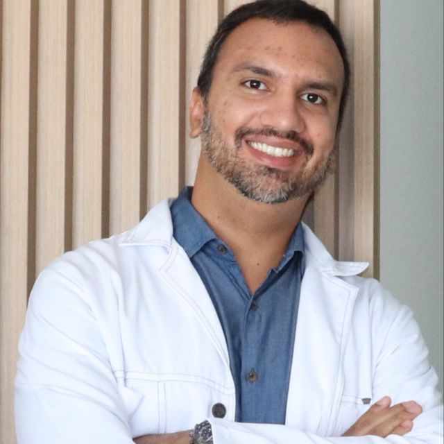 Ricardo Bruno Santana, Dermatologista Serra Talhada