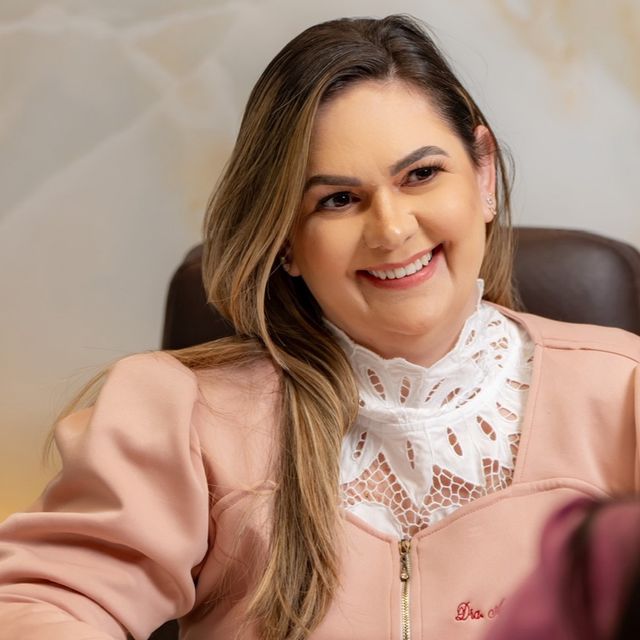 Amélia Mayara  Frota Ribeiro , Médico clínico geral Sobral