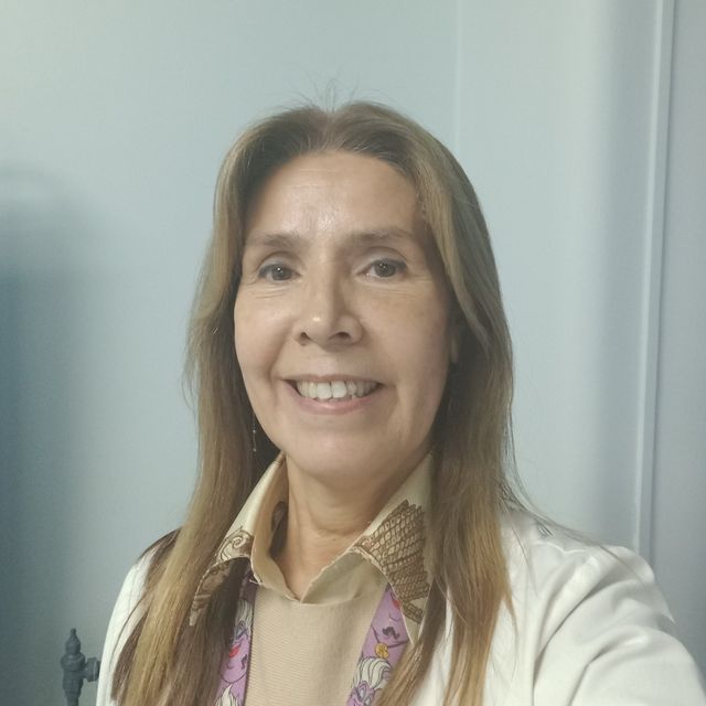 María Genoveva Parra Osorio, Médico broncopulmonar Independencia