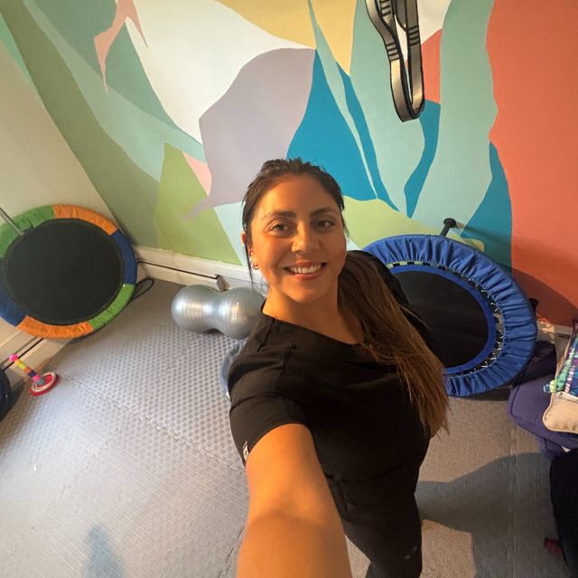 Lisbeth Diaz Silva, Terapeuta ocupacional Las Condes