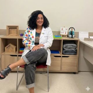 Thalyta Bueno Teles da Silva, Terapeuta complementar Francisco Morato