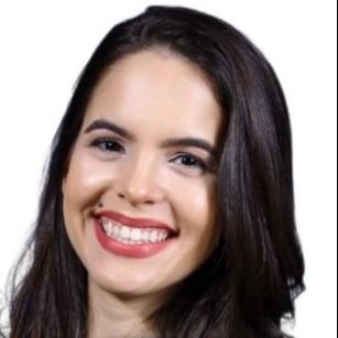 Dra. Thicianne   Barros