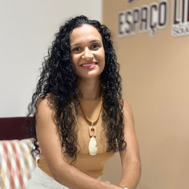 Diane Pereira Teixeira, Fisioterapeuta Juazeiro Do Norte