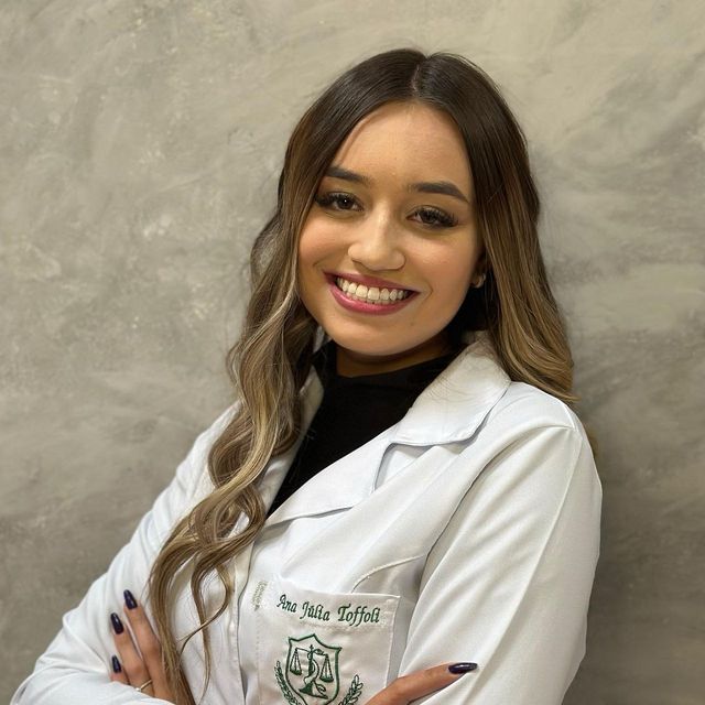 Ana Julia Toffoli, Nutricionista Campinas