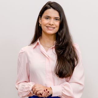 Dra. Gabriela Barcelos