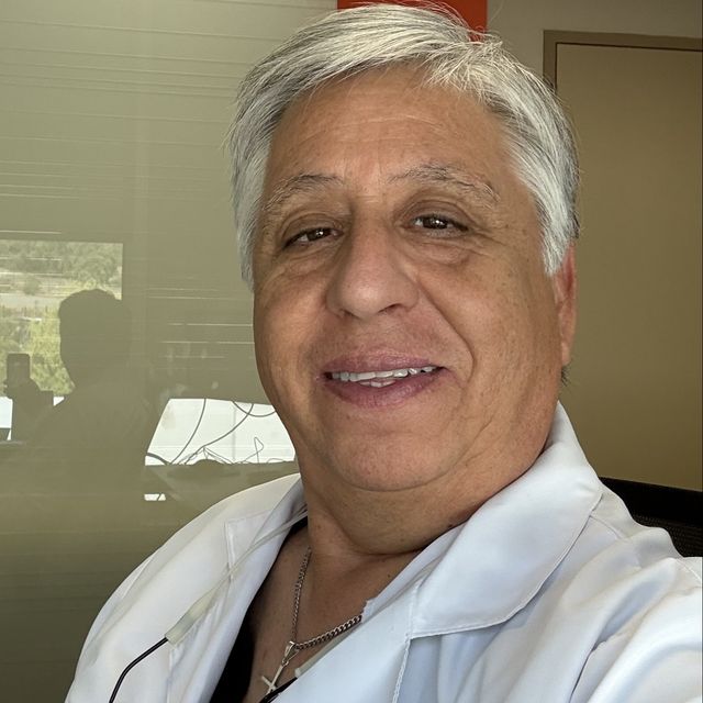 Mauricio Vergara Sepúlveda, Traumatólogo Las Condes