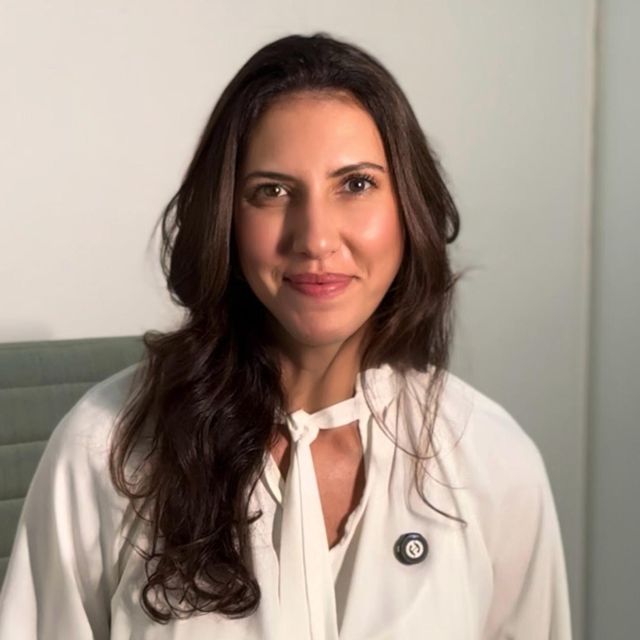 Fernanda Resegue, Cirurgião vascular Itapetininga