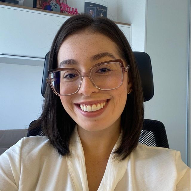 Júlia Gonçalves Pereira, Psicólogo Passo Fundo
