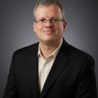 Dr. Christian Naurath
